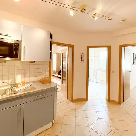 Maria Gabriele Karlstrasse 6b 05 Lejlighed Stubbenfelde